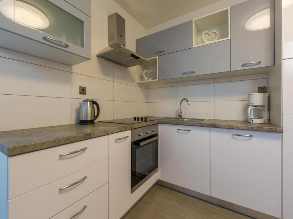 Apartment Jadranka Dramalj Bagian luar foto