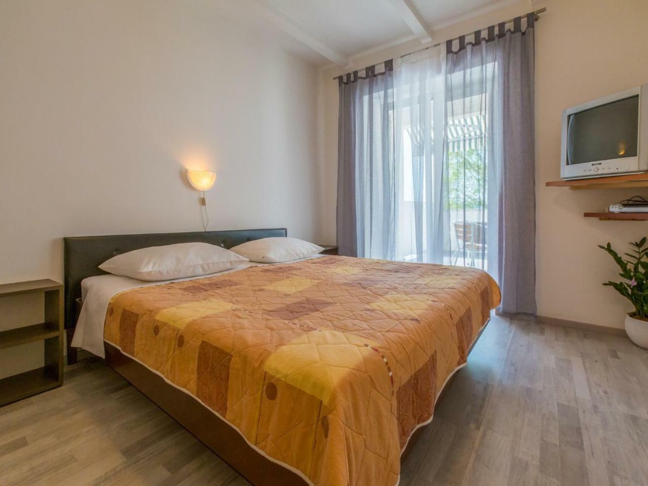 Apartment Jadranka Dramalj Bagian luar foto