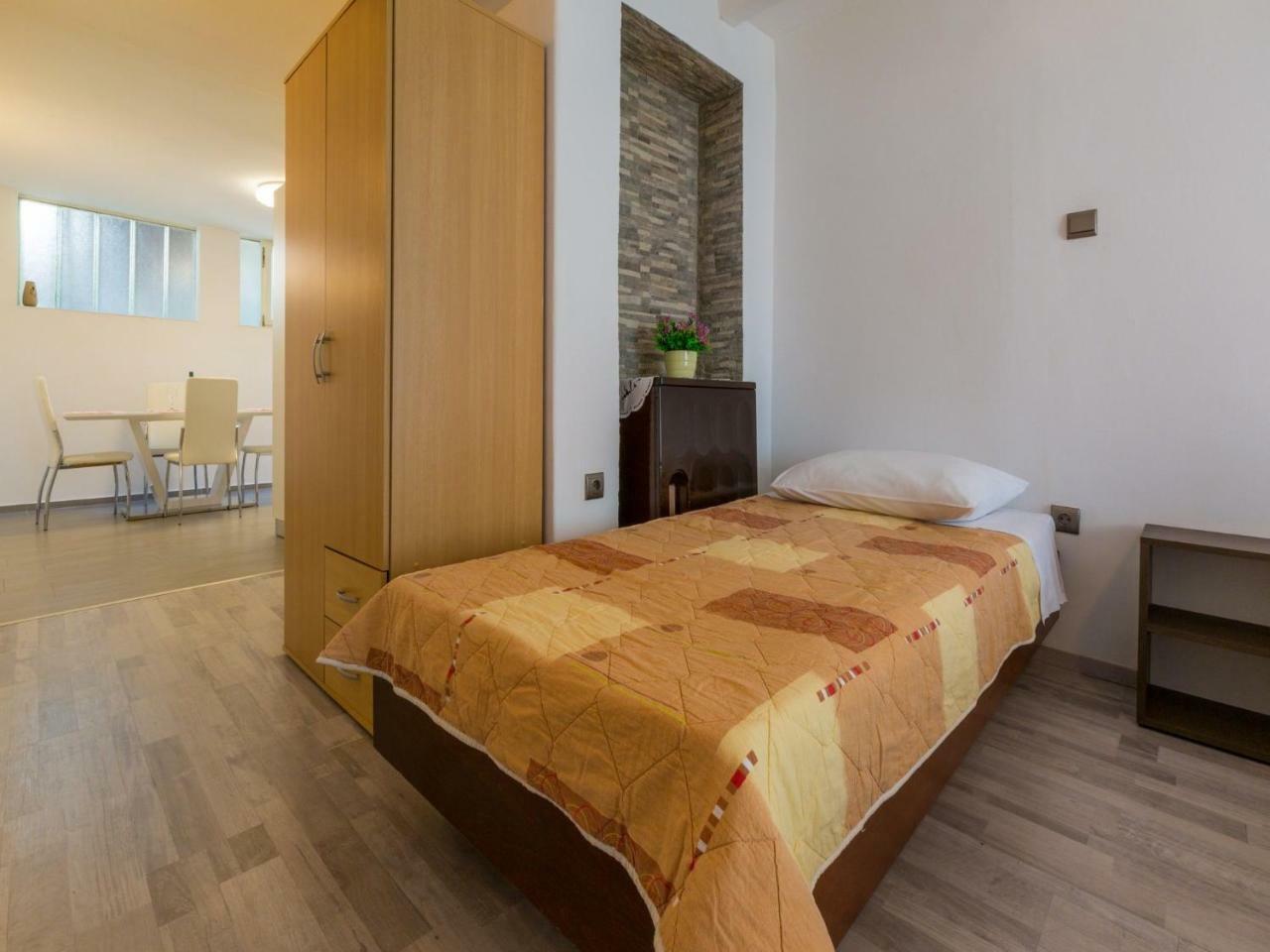 Apartment Jadranka Dramalj Bagian luar foto