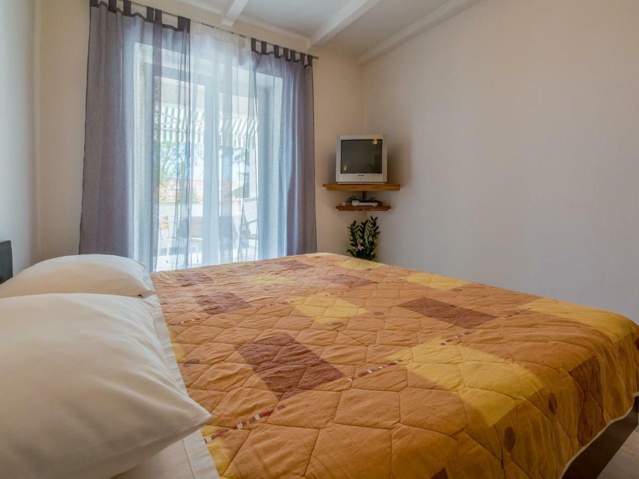 Apartment Jadranka Dramalj Bagian luar foto