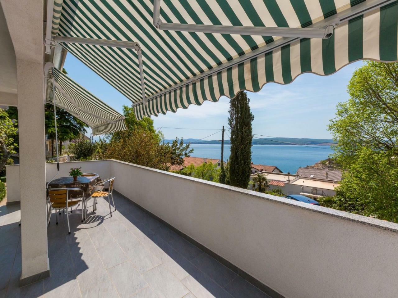 Apartment Jadranka Dramalj Bagian luar foto