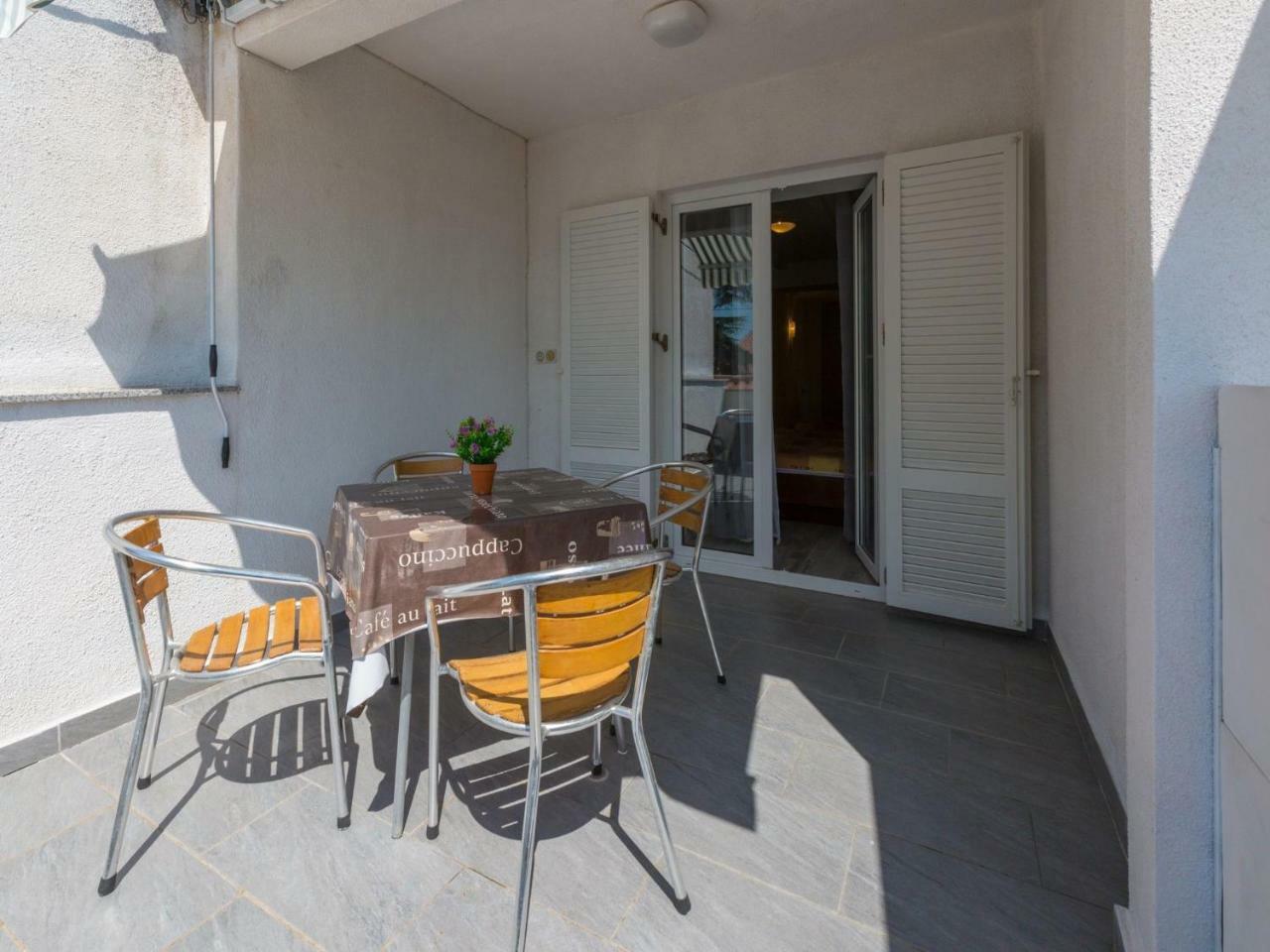 Apartment Jadranka Dramalj Bagian luar foto