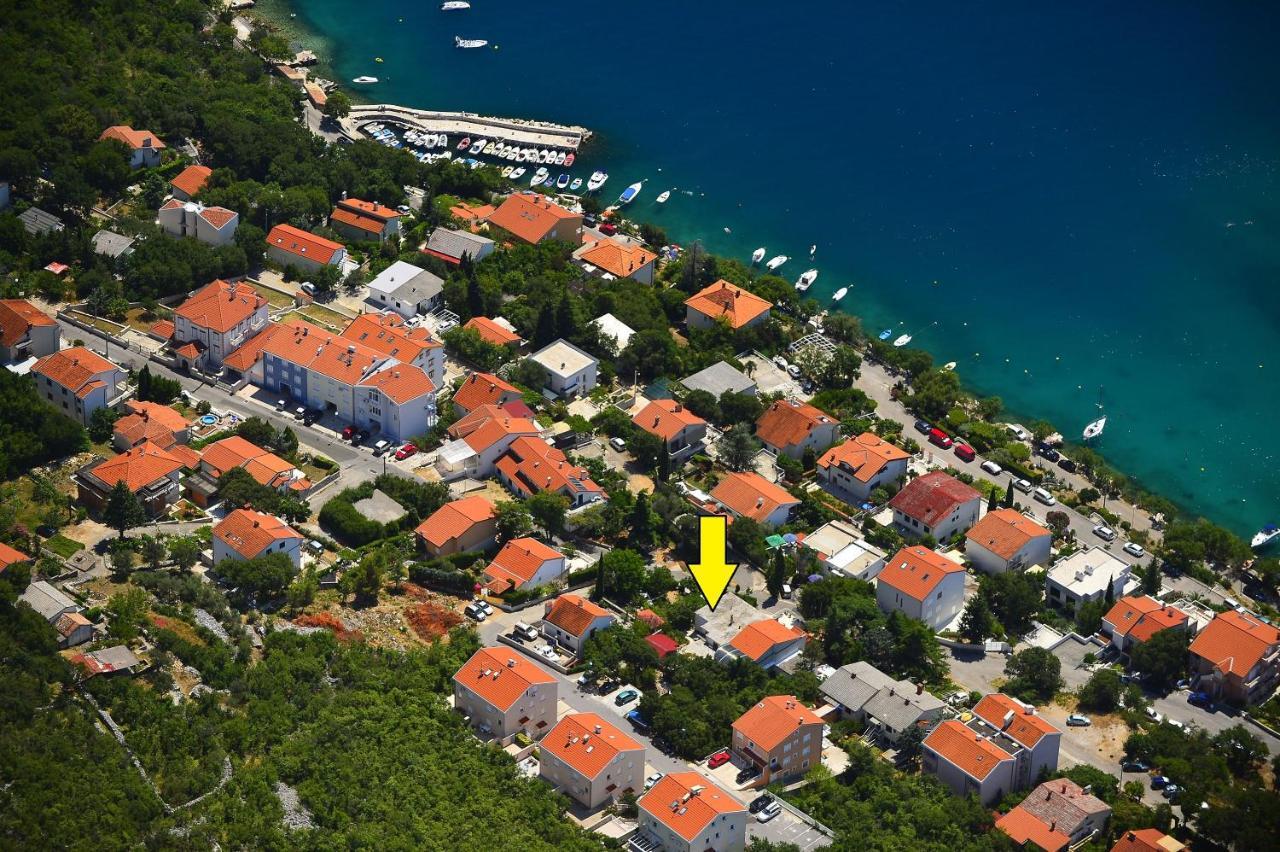 Apartment Jadranka Dramalj Bagian luar foto